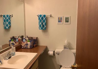 The Dakotas Apartment Bathroom Boulder